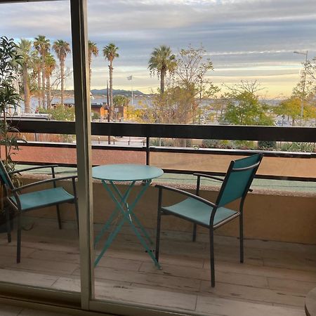 Les Balcons De Bandol Centre Ville Avec Vue Mer Et Face A La Plage Bagian luar foto
