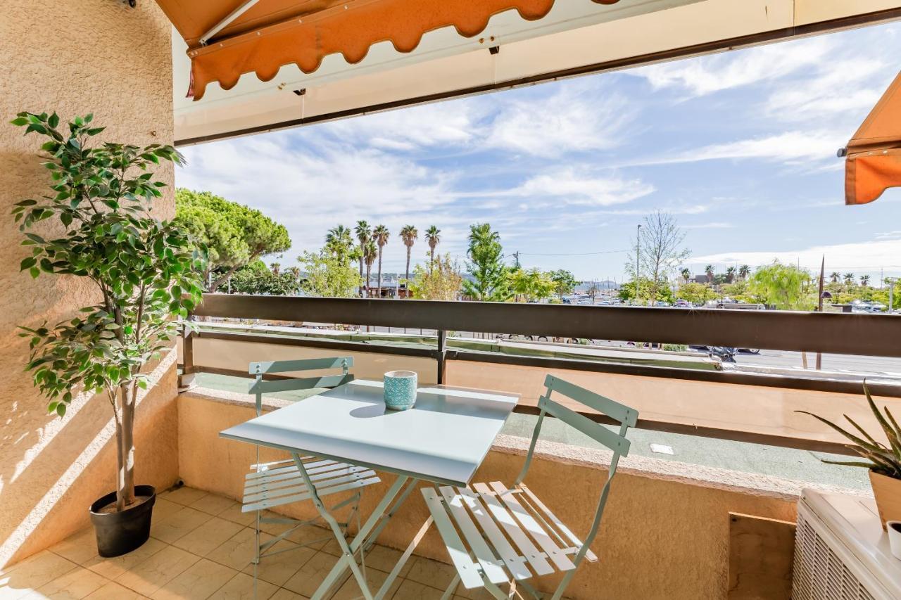 Les Balcons De Bandol Centre Ville Avec Vue Mer Et Face A La Plage Bagian luar foto
